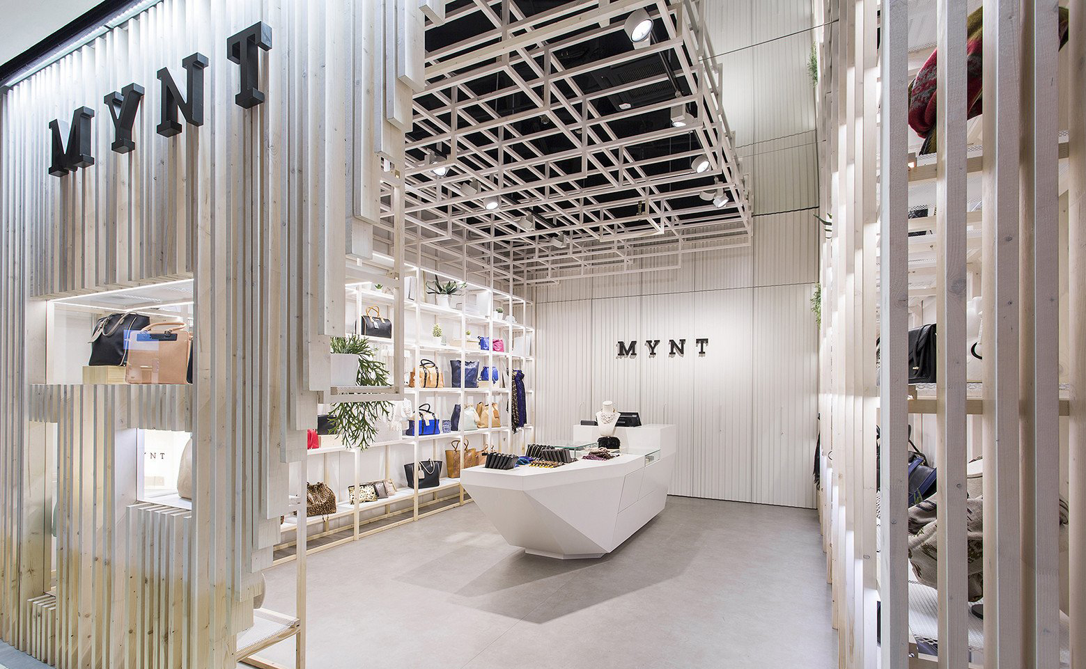 南京女裝專賣(mài)店裝修設(shè)計(jì)如何吸引顧客